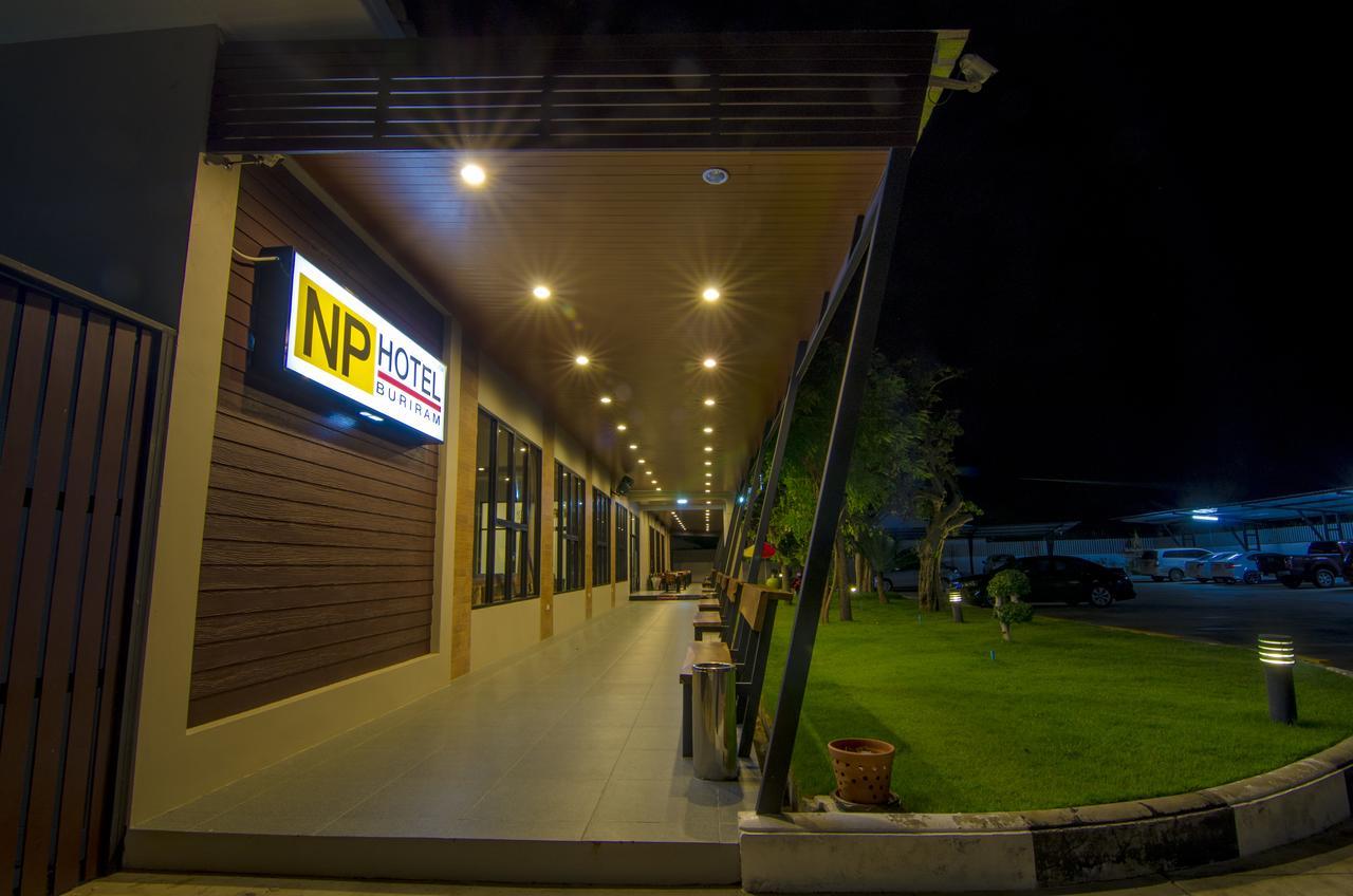 NP Hotel Buriram Buitenkant foto
