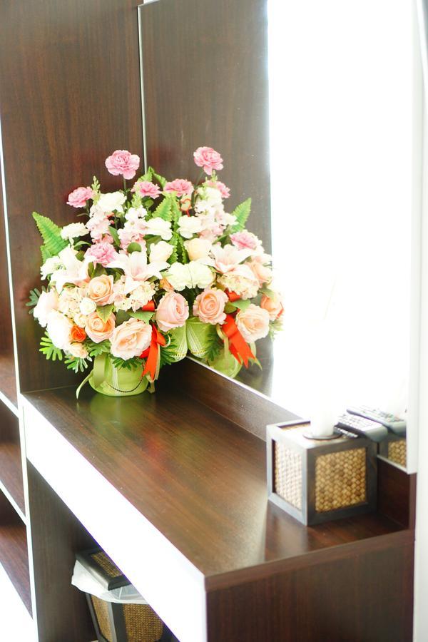 NP Hotel Buriram Buitenkant foto