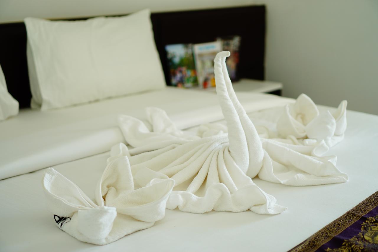 NP Hotel Buriram Buitenkant foto