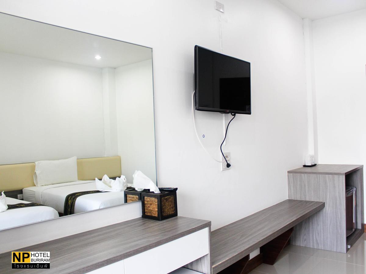 NP Hotel Buriram Buitenkant foto